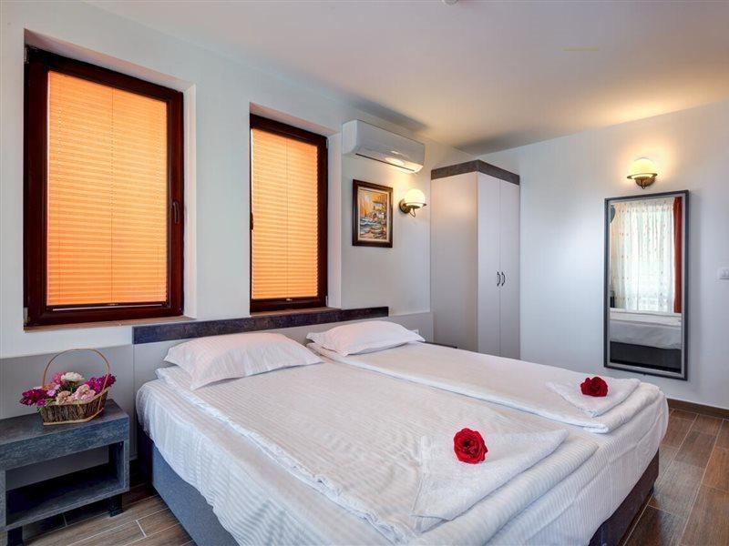 Panorama Blue Family Hotel And Free Parking Nesebar Luaran gambar