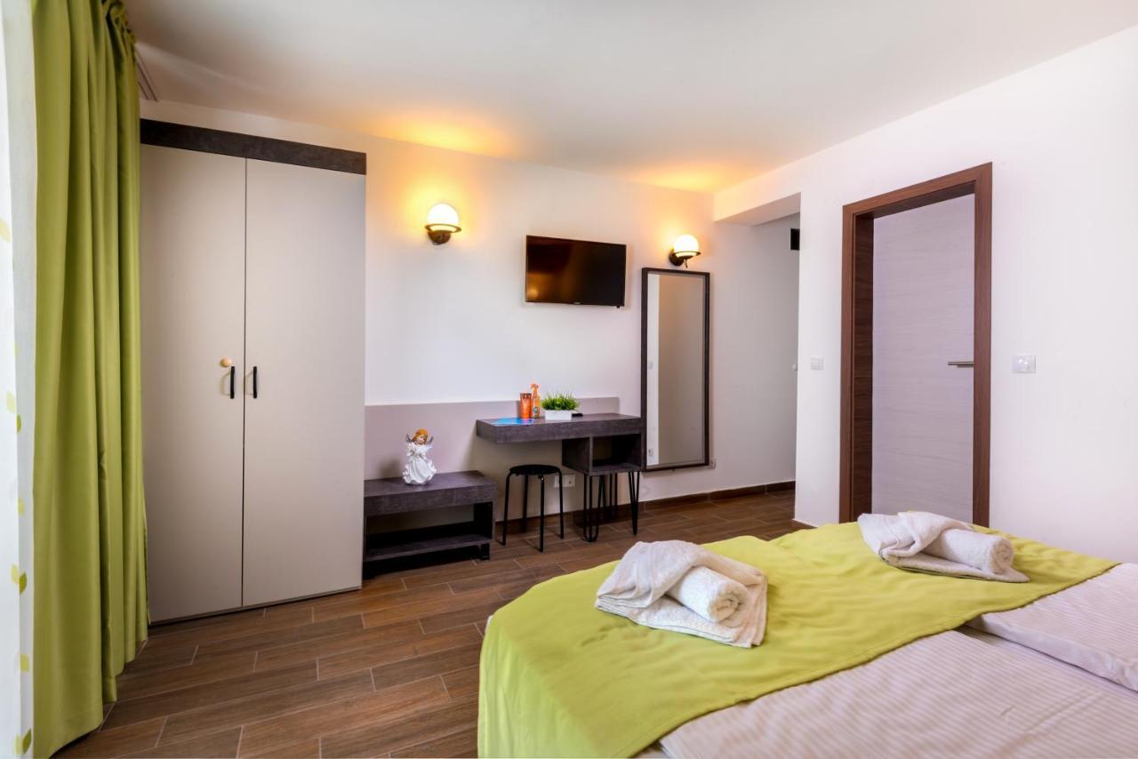 Panorama Blue Family Hotel And Free Parking Nesebar Luaran gambar